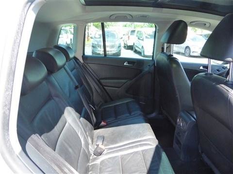 Used 2011 Volkswagen Tiguan S AWD/4WD image 25