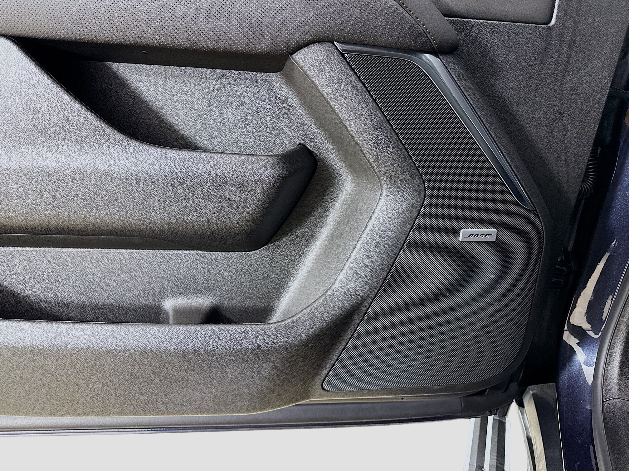 Used 2025 Chevrolet Tahoe High Country image 19