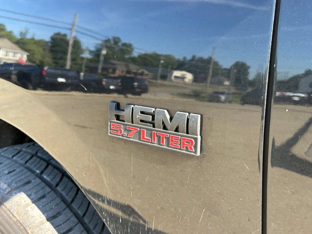 Used 2016 RAM 1500 Sport w/ Convenience Group AWD/4WD image 11