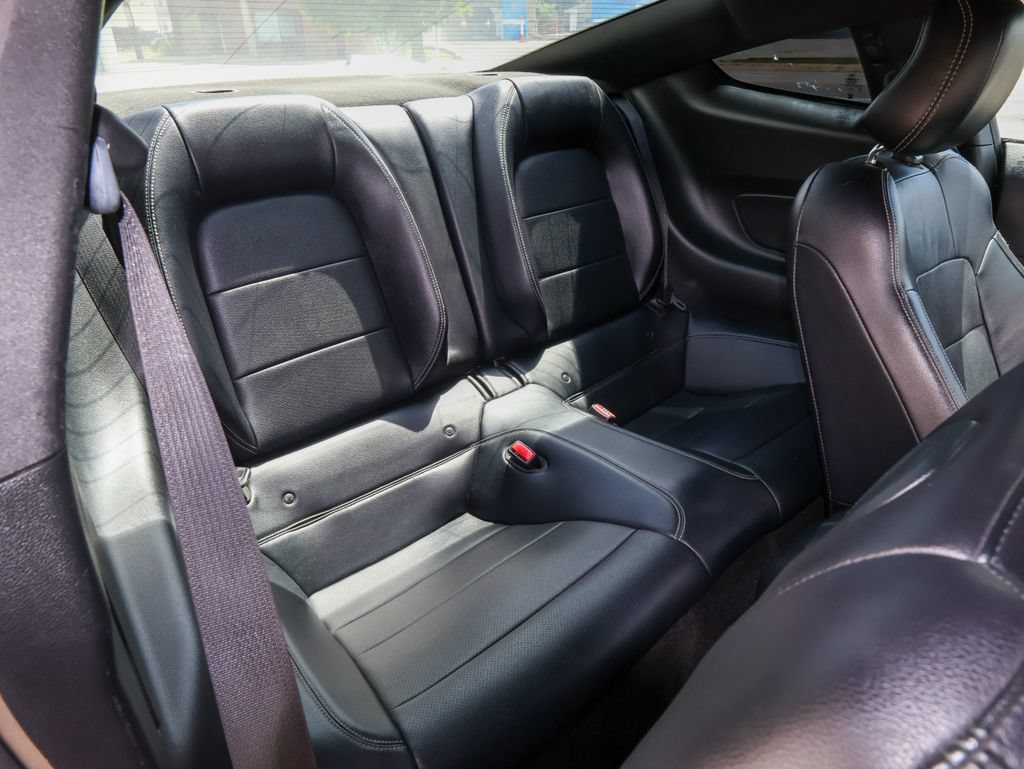 Used 2016 Ford Mustang GT RWD image 30