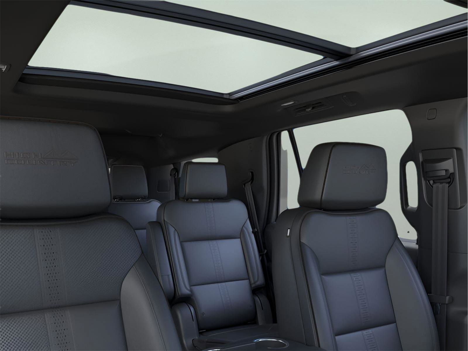 New 2026 Chevrolet Tahoe High Country w/ Sun And Tow Package AWD/4WD image 18
