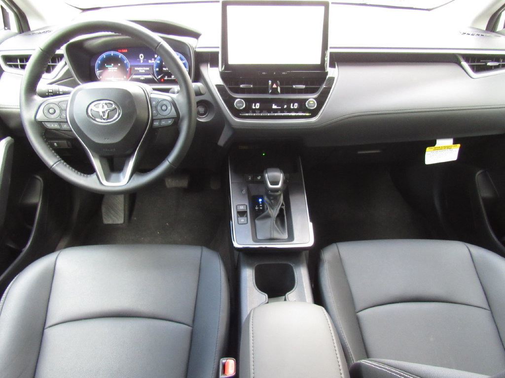 Certified 2026 Toyota Corolla Cross XLE w/ Convenience Package AWD/4WD image 30