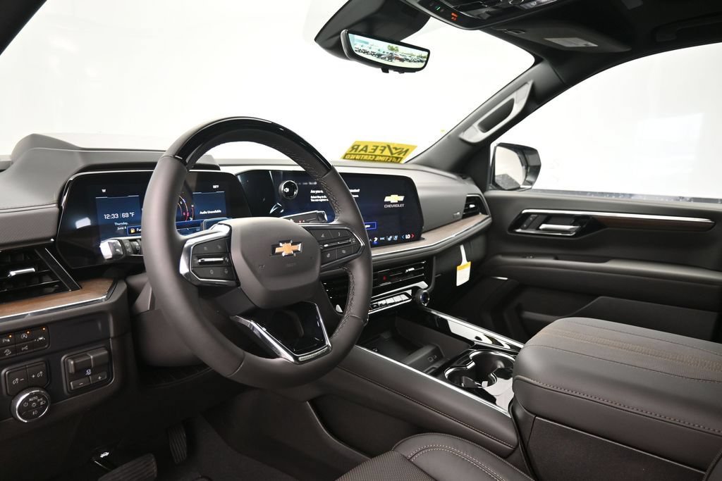 New 2026 Chevrolet Suburban High Country AWD/4WD image 22