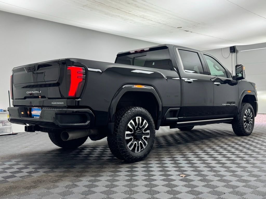 Used 2024 GMC Sierra 2500 Denali Ultimate w/ Max Trailering Package image 10