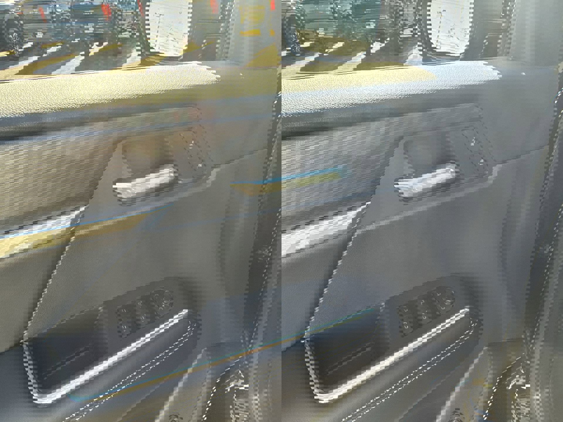 New 2026 GMC Acadia Elevation w/ LPO, Floor Liner Package image 17