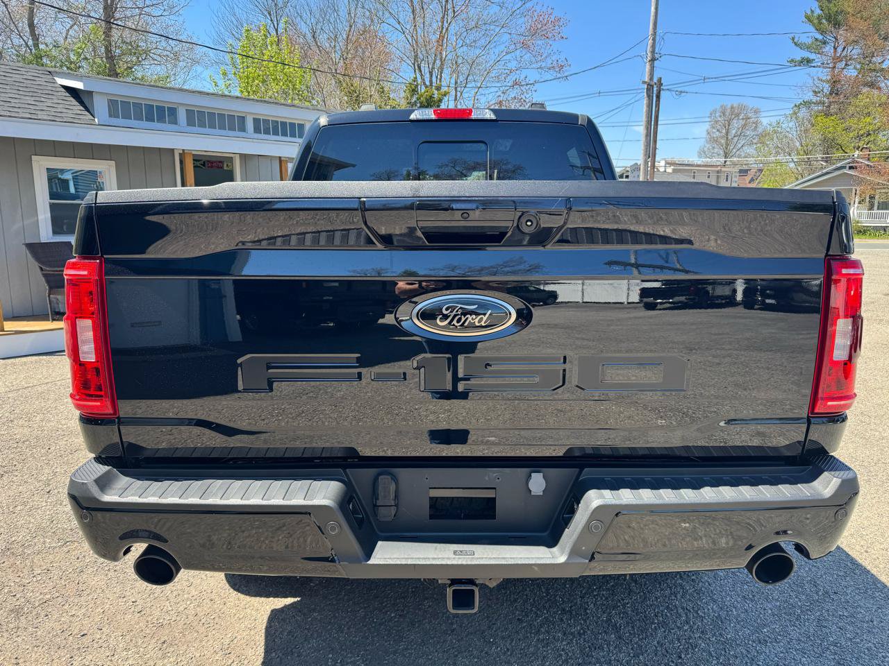 Used 2023 Ford F150 XLT w/ Equipment Group 302A High AWD/4WD image 8