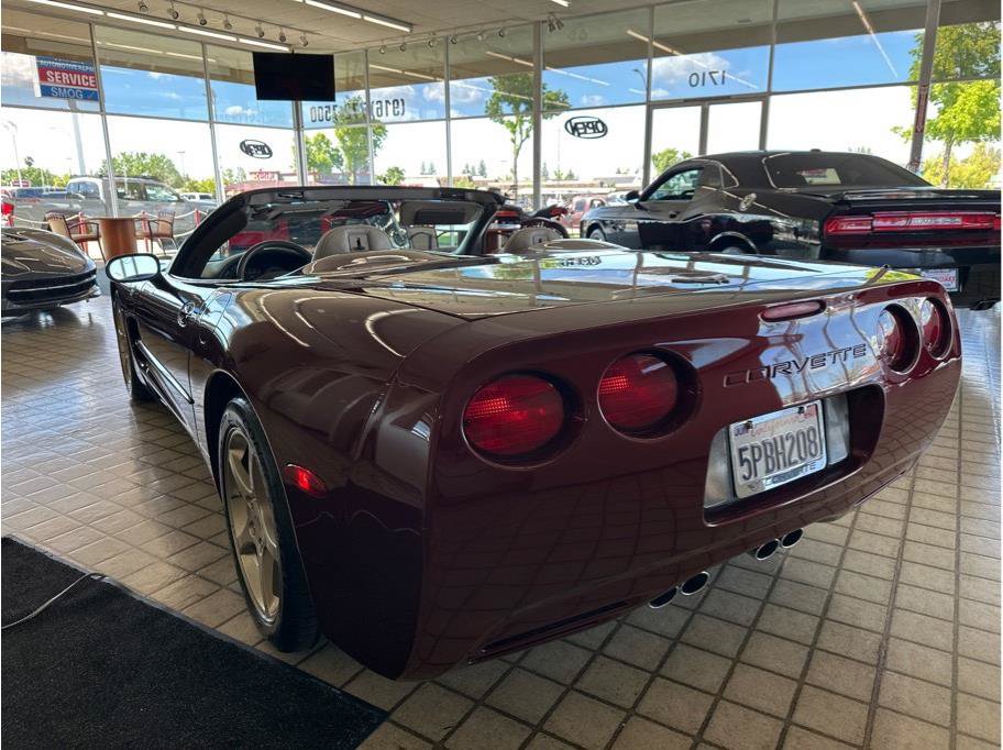 Used 2003 Chevrolet Corvette Coupe w/ Preferred Equipment Group1 RWD image 35