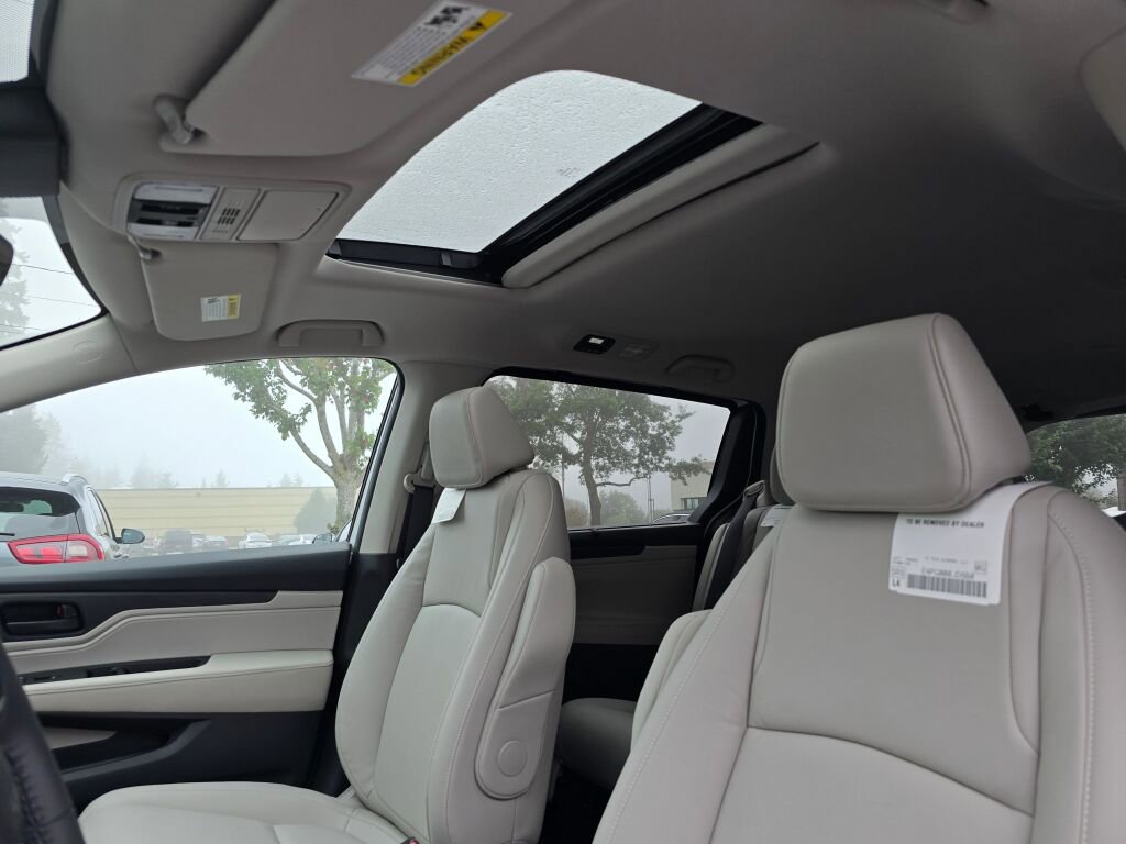 New 2026 Honda Odyssey EX-L image 11