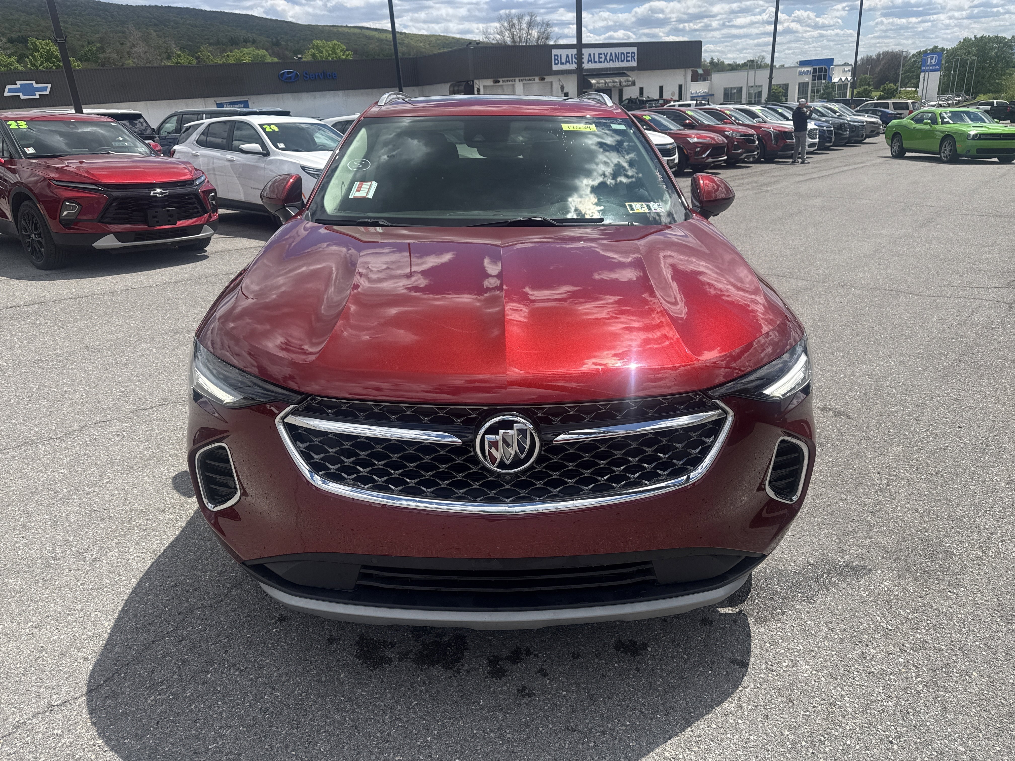 Used 2023 Buick Envision Avenir AWD/4WD image 24