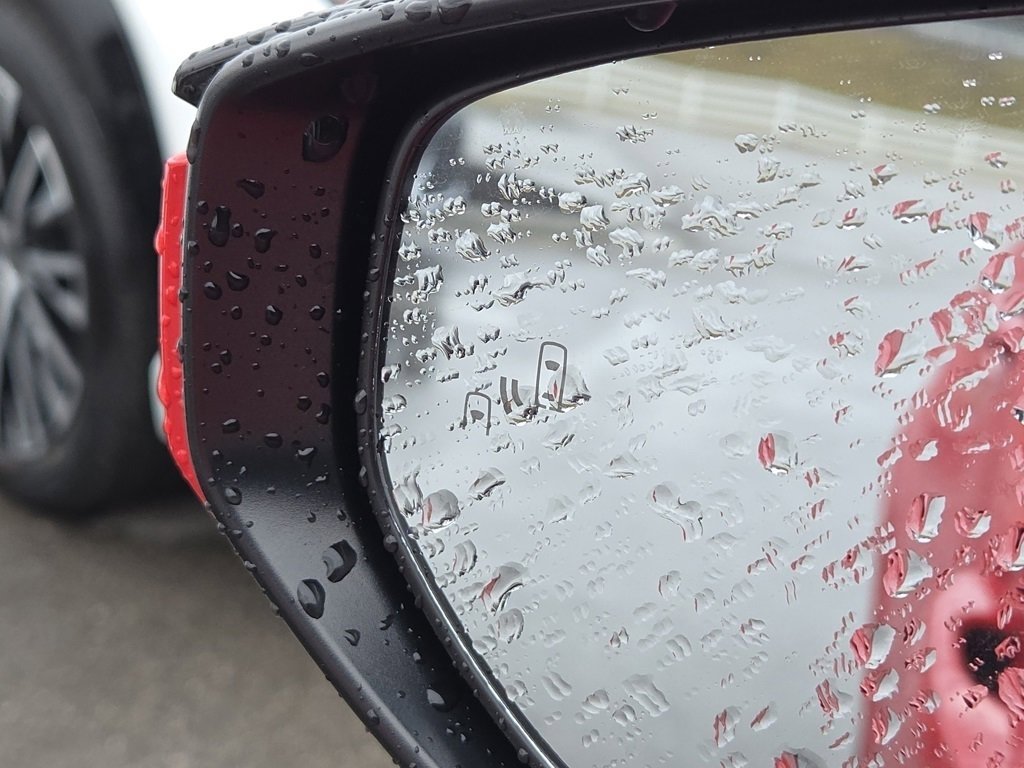 New 2025 Lexus UX 300h AWD image 21