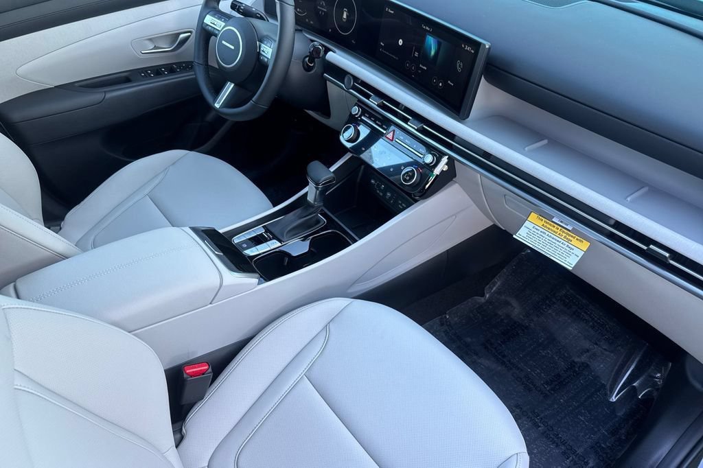 New 2026 Hyundai Tucson SEL FWD image 16