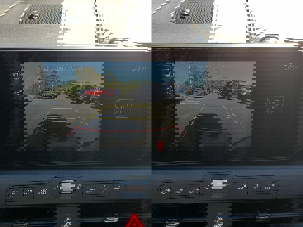 New 2026 Kia K4 LXS image 30