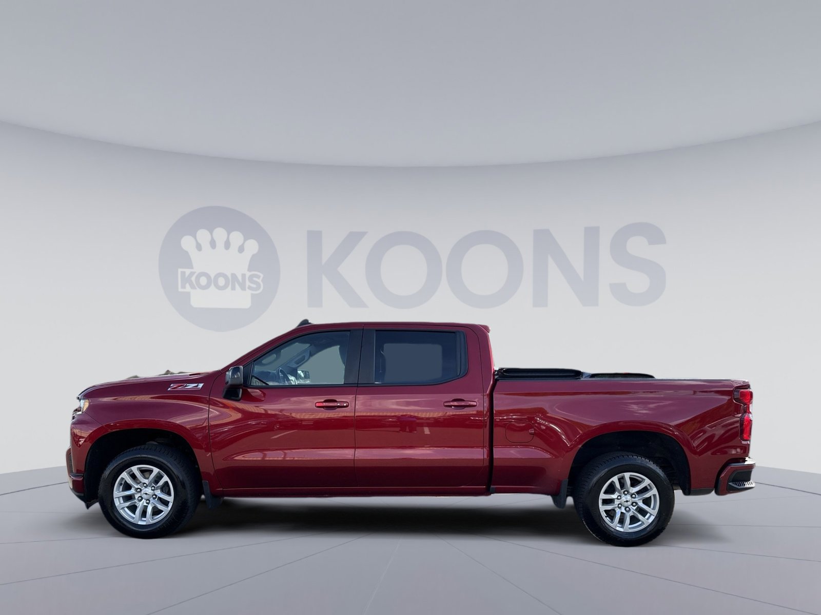 Used 2022 Chevrolet Silverado 1500 RST AWD/4WD image 2