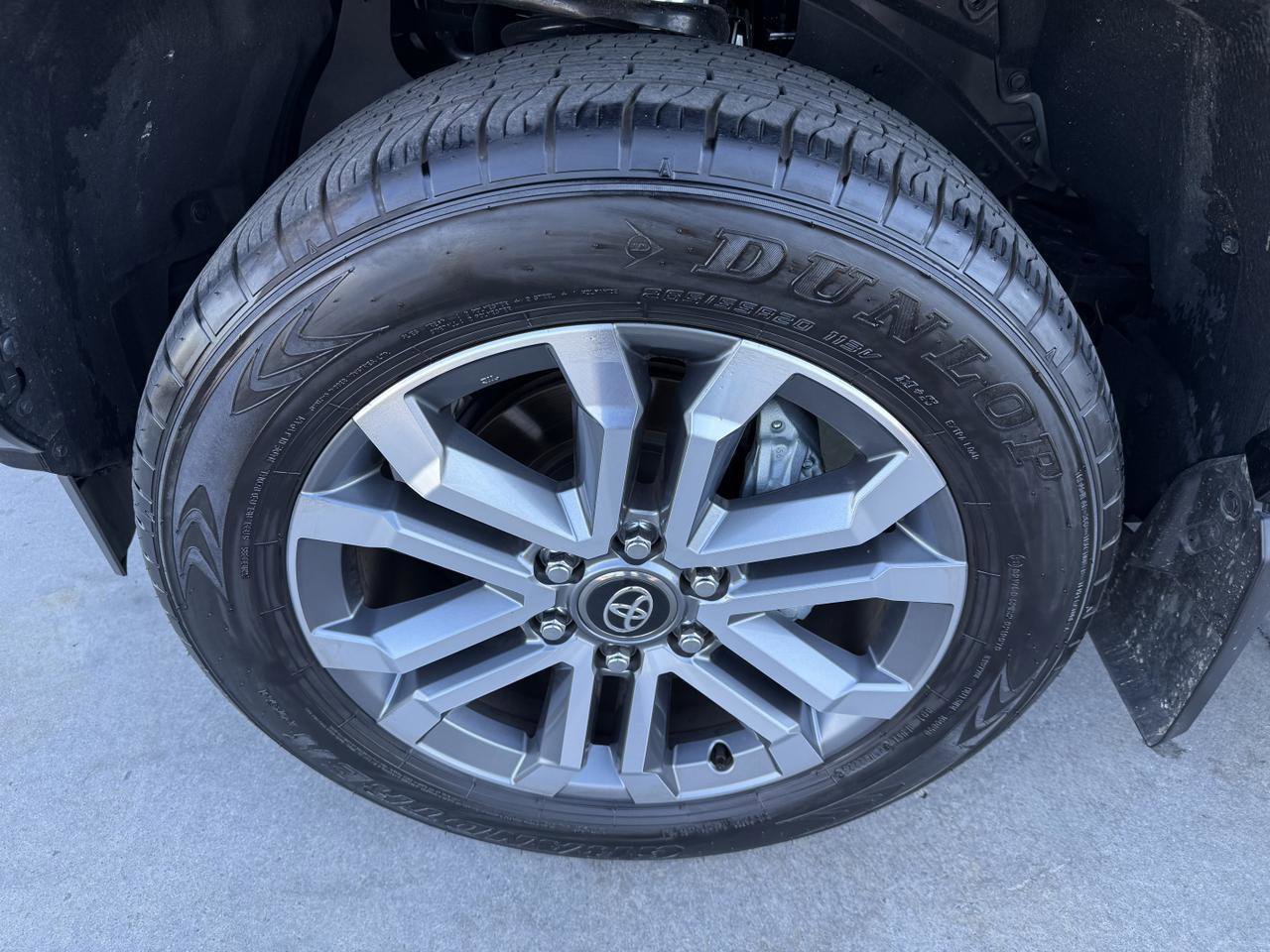 Used 2025 Toyota 4Runner Limited AWD/4WD image 59