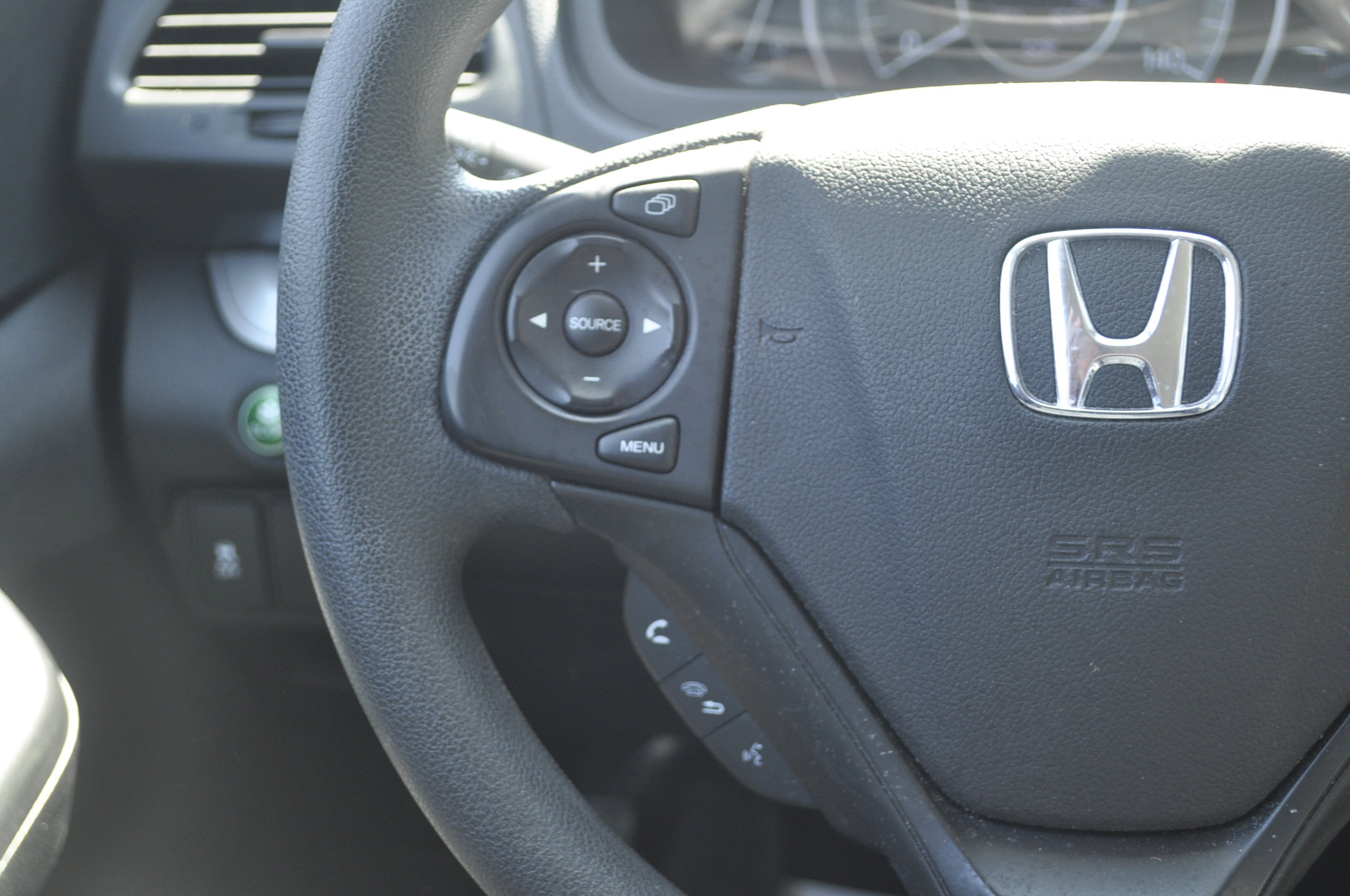 Used 2015 Honda CR-V LX image 19