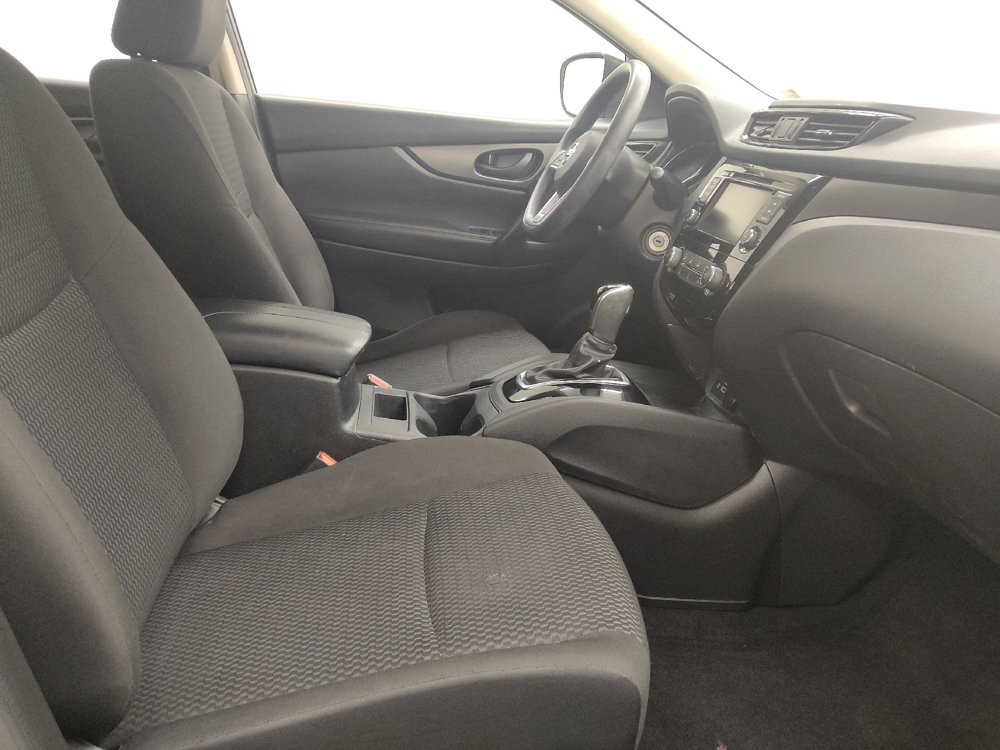 Used 2020 Nissan Rogue Sport S w/ Appearance Package FWD image 21