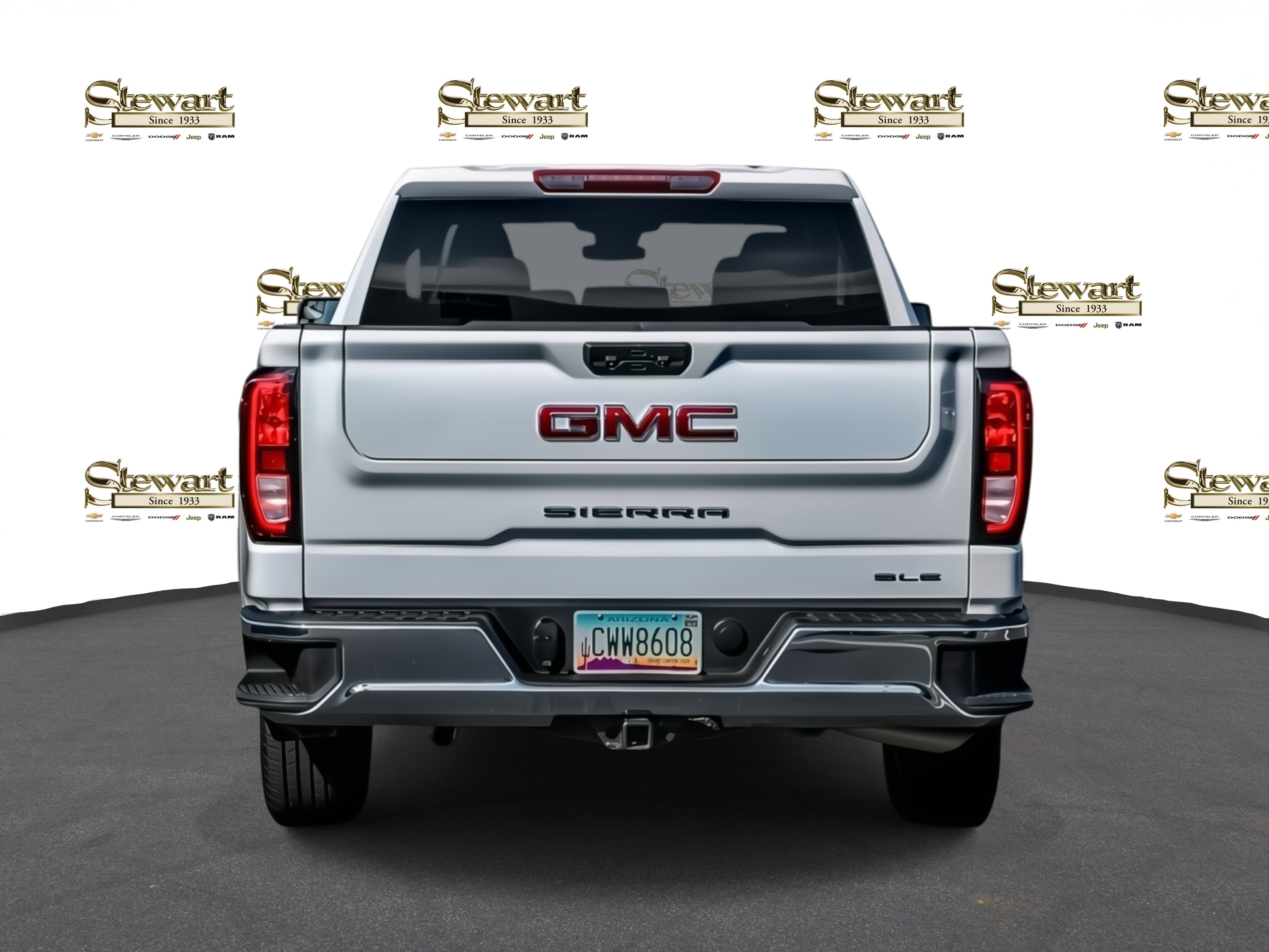 Used 2024 GMC Sierra 1500 SLE image 5