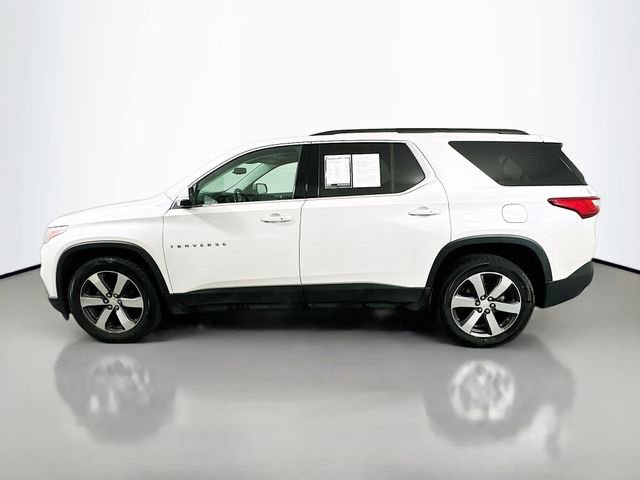 Used 2021 Chevrolet Traverse LT w/ LT Premium Package image 4