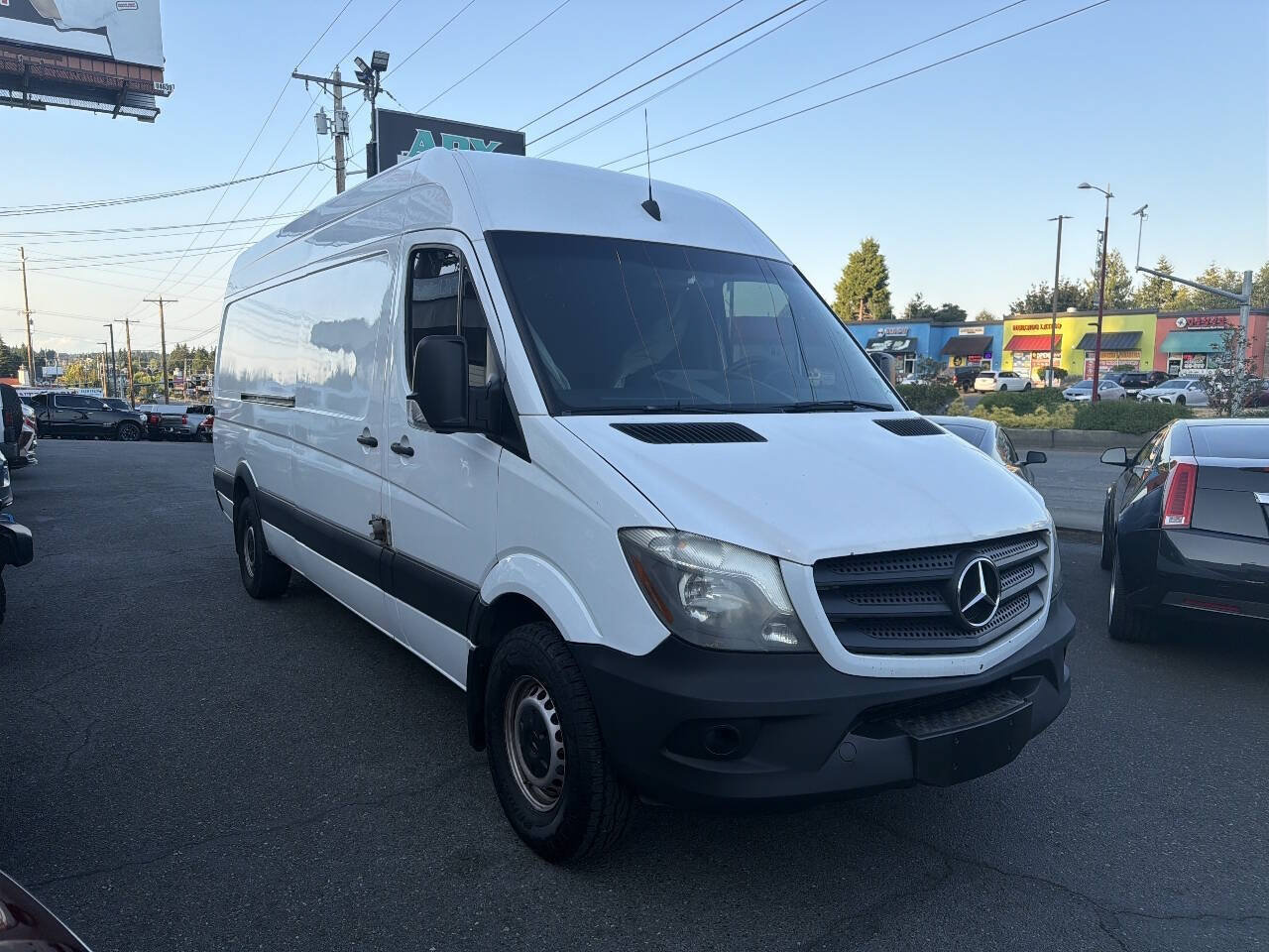 Used 2014 Mercedes-Benz Sprinter 2500 image 7