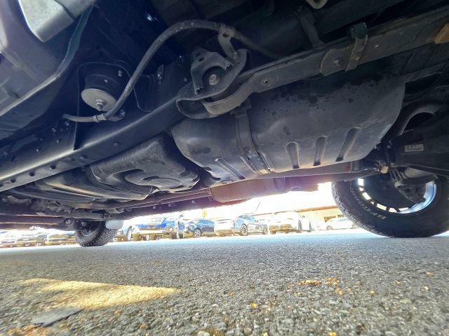 Used 2020 Toyota Tundra SR5 w/ SR5 Upgrade Package AWD/4WD image 63