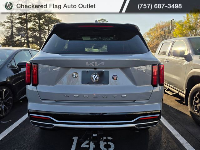 Used 2022 Kia Sorento SX image 5