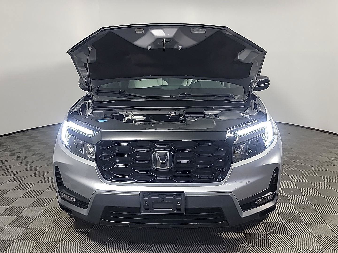 Certified 2023 Honda Passport Elite image 14