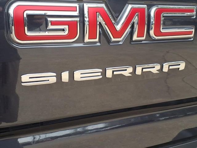 Used 2025 GMC Sierra 2500 SLE image 11