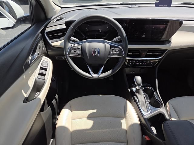 Used 2024 Buick Encore GX Avenir w/ Avenir Technology Package AWD/4WD image 33