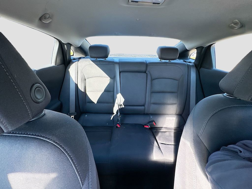 Used 2024 Chevrolet Malibu LT image 28