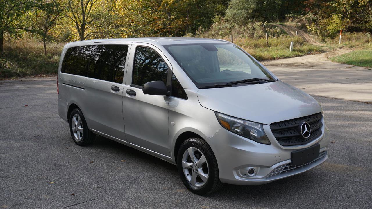 Used 2016 Mercedes-Benz Metris Passenger image 7