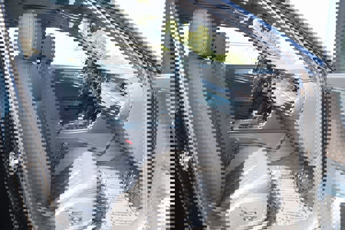 Used 2022 Audi A6 Premium Plus image 13