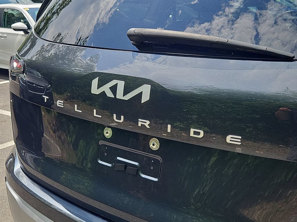 Certified 2023 Kia Telluride AWD image 11