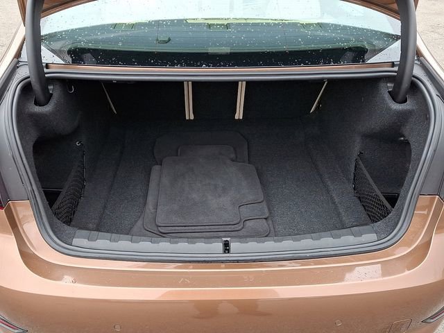 Used 2019 BMW 330i xDrive Sedan w/ Convenience Package image 39