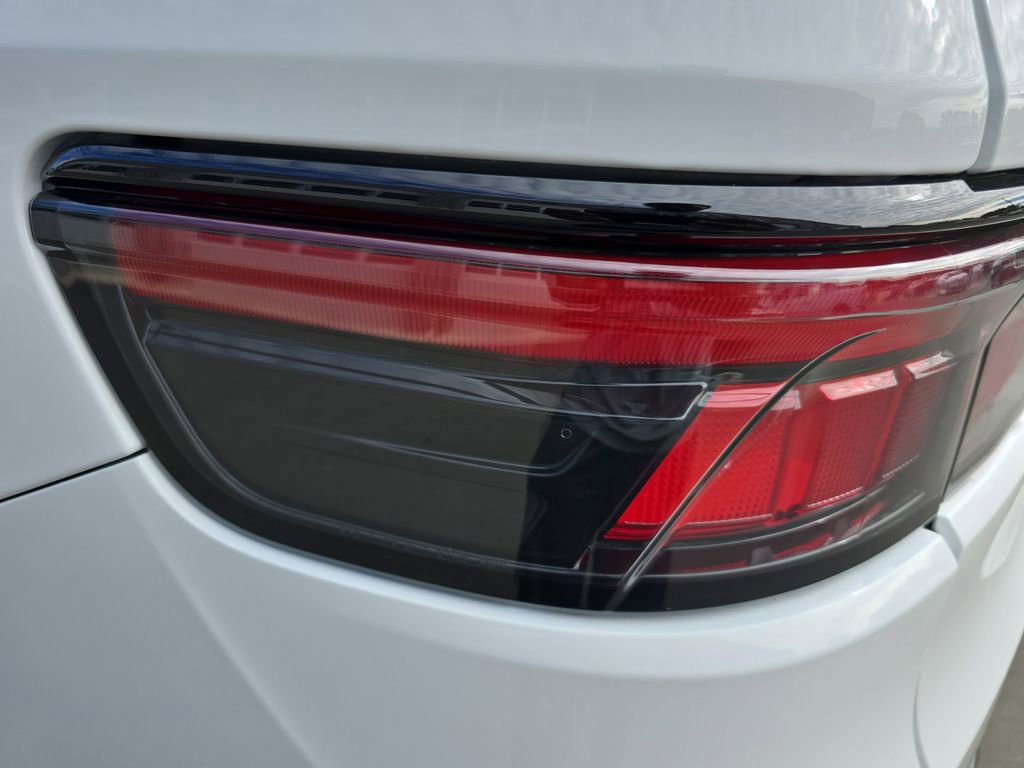 New 2025 Jeep Wagoneer L Series II AWD/4WD image 35
