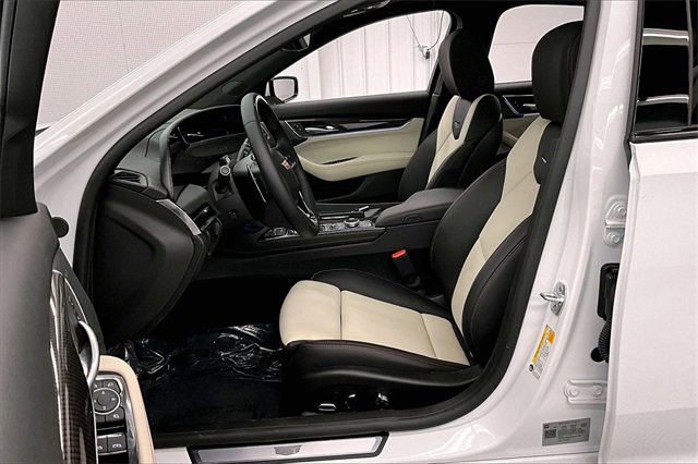 Used 2025 Cadillac CT5 Sport w/ Technology Package image 22