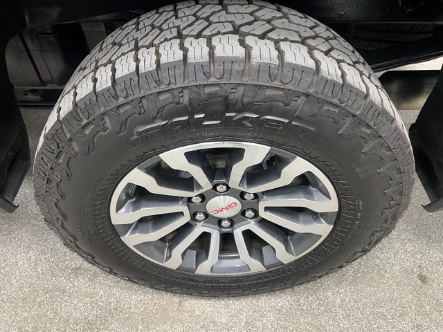 Used 2023 GMC Sierra 1500 AT4 w/ AT4 Preferred Package image 15