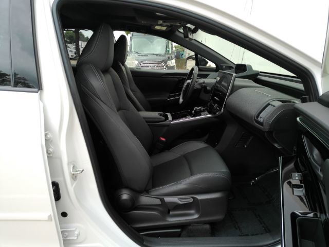 Used 2023 Toyota bZ4X Limited image 19