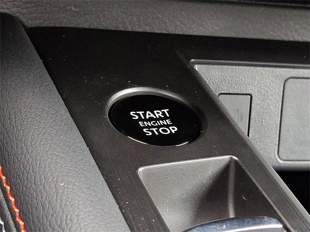 New 2026 Nissan Kicks SR w/ Cold Weather Package image 14