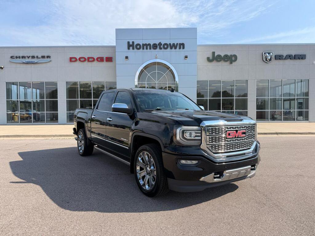 Used 2016 GMC Sierra 1500 Denali w/ Denali Ultimate Package AWD/4WD image 1