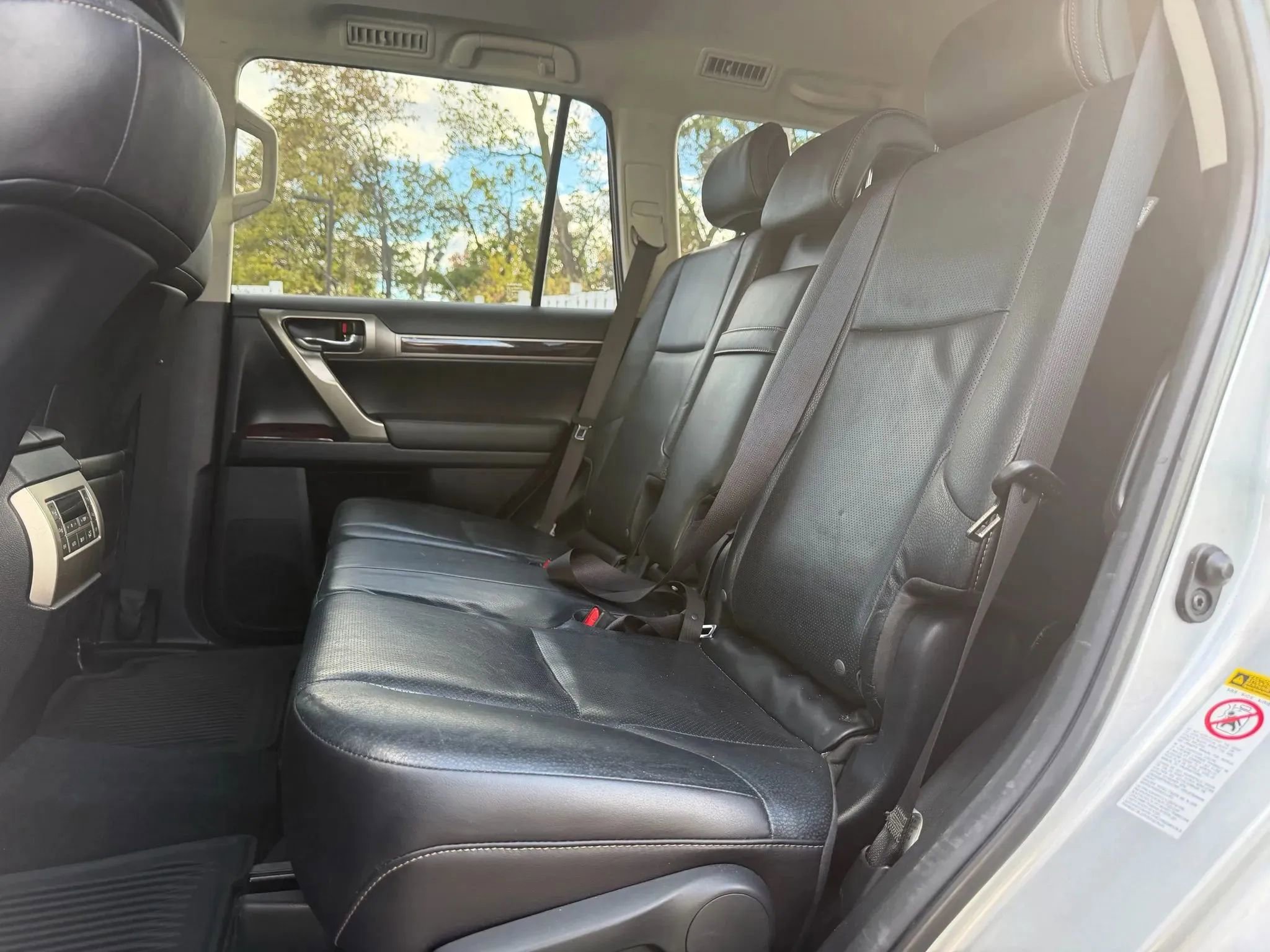 Used 2015 Lexus GX 460 Premium image 12