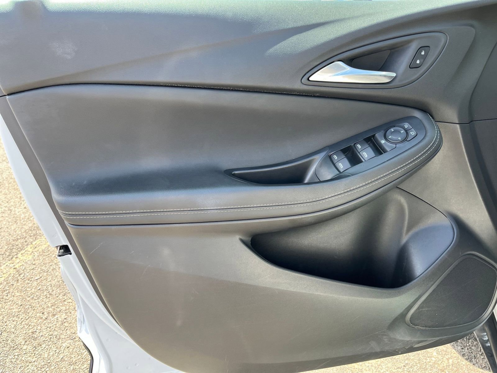 Used 2025 Buick Encore GX Preferred image 18