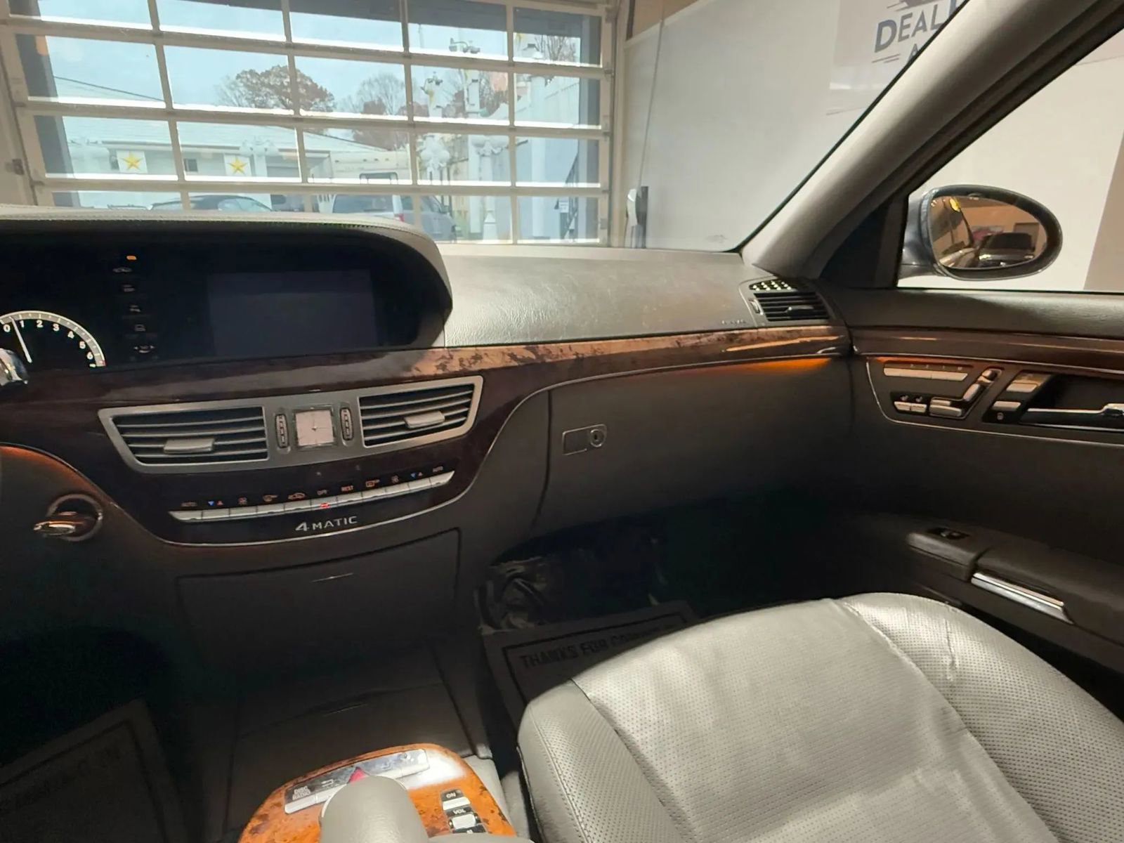 Used 2009 Mercedes-Benz S 550 4MATIC image 28