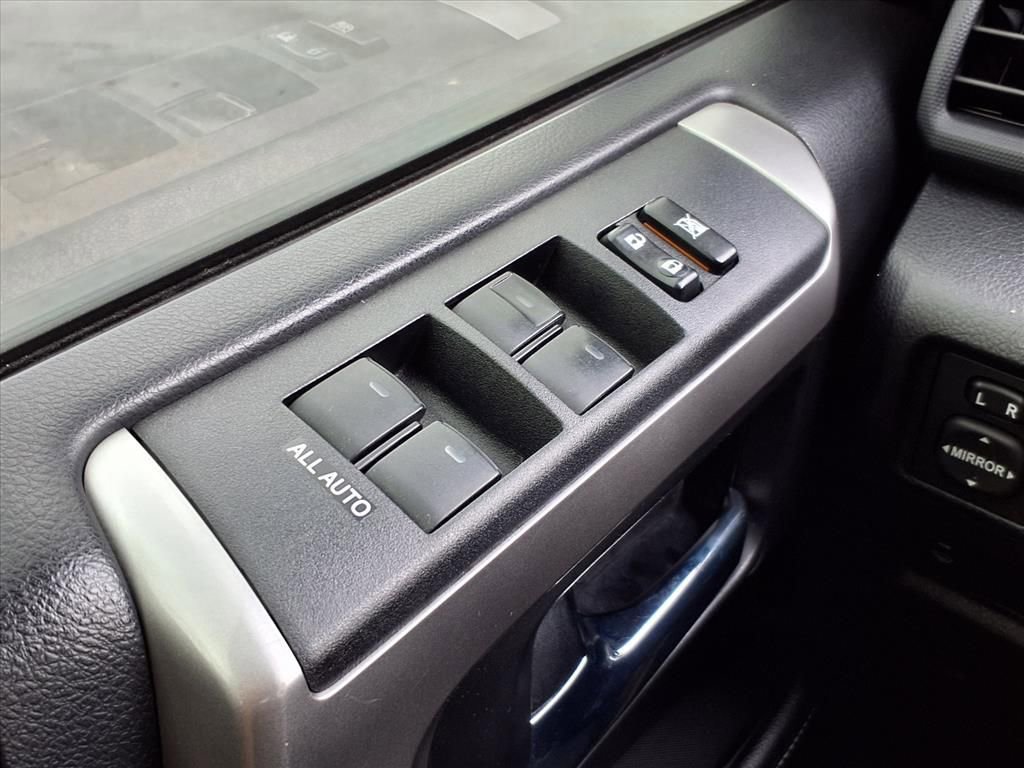 Used 2016 Toyota 4Runner SR5 image 22