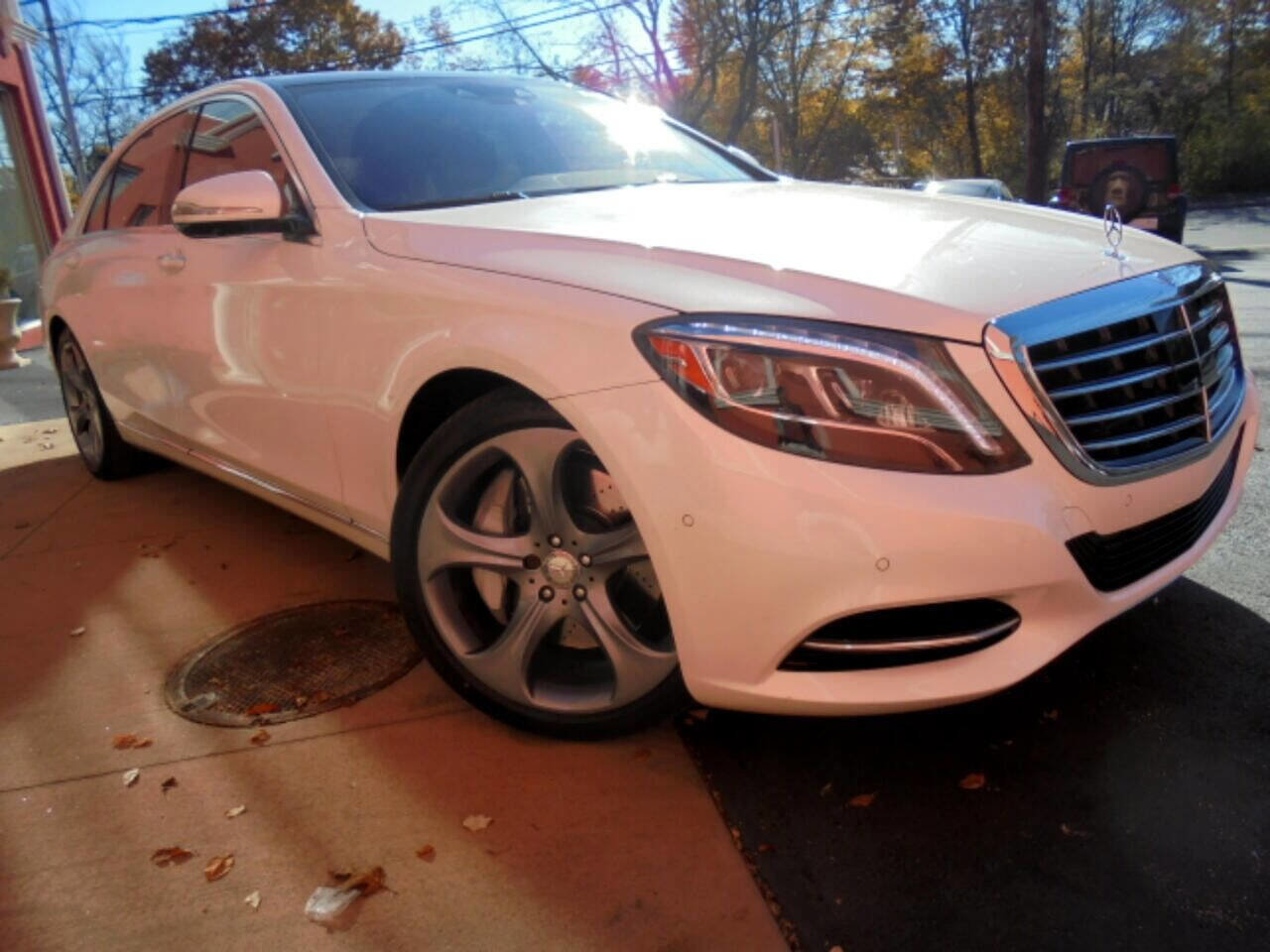 Used 2015 Mercedes-Benz S 550 Sedan image 5