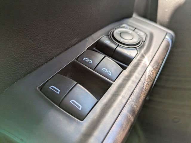 Used 2021 GMC Sierra 1500 Denali w/ Denali Ultimate Package AWD/4WD image 27