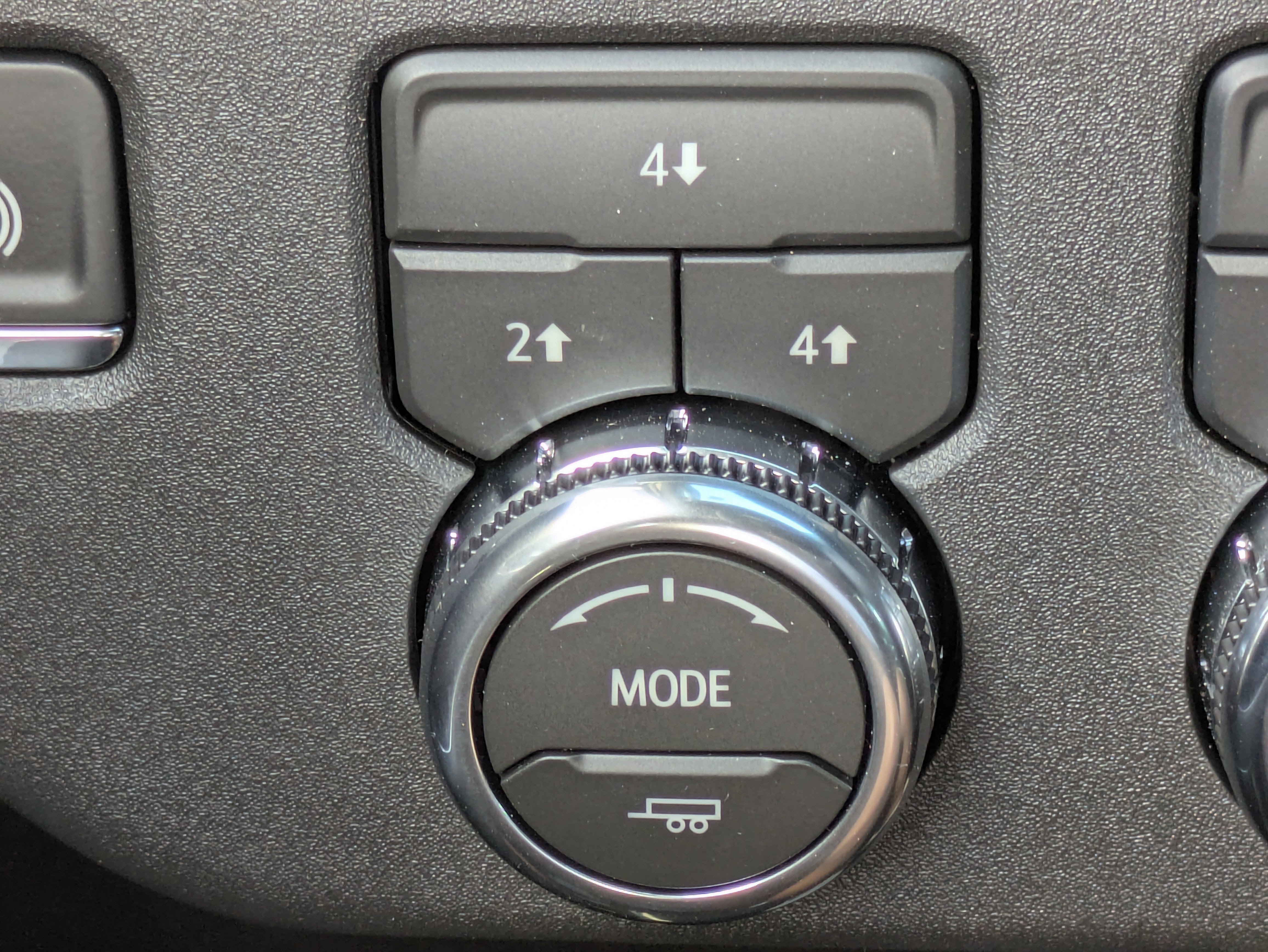 New 2026 GMC Sierra 2500 SLE image 29