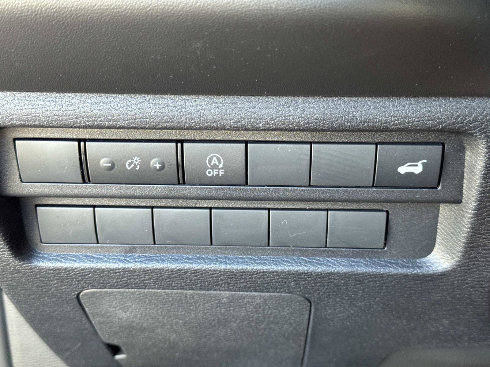 New 2026 Mitsubishi Outlander SEL image 30