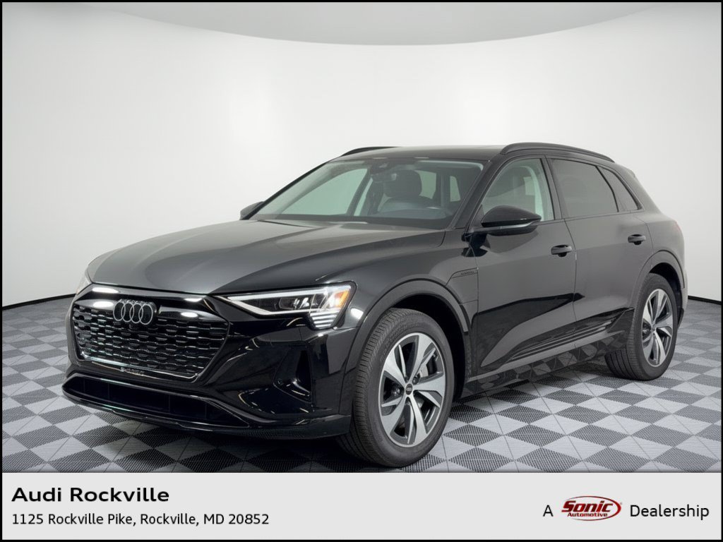 Used 2024 Audi Q8 e-tron Premium Plus AWD/4WD image 1