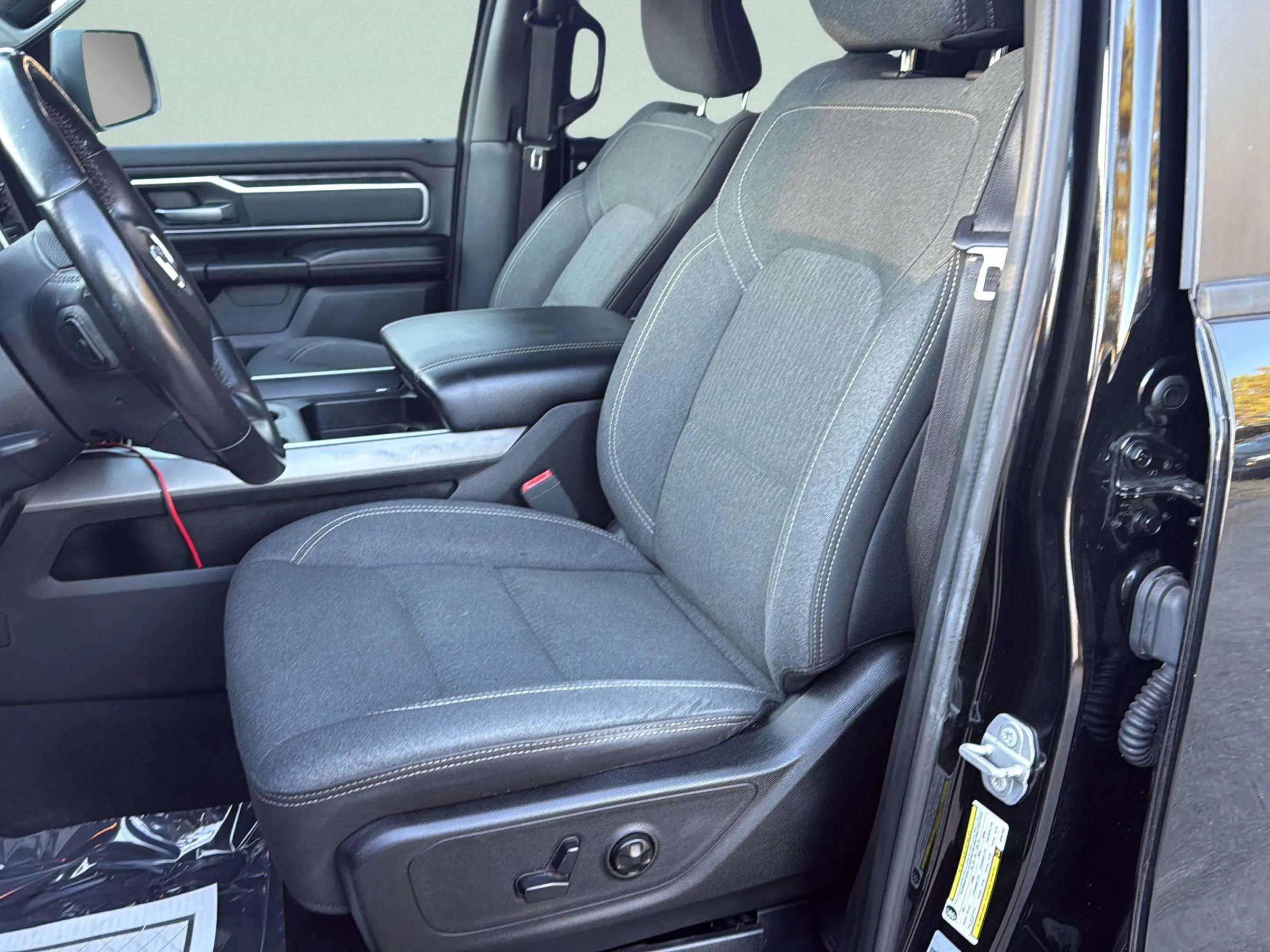 Used 2019 RAM 1500 Big Horn image 22