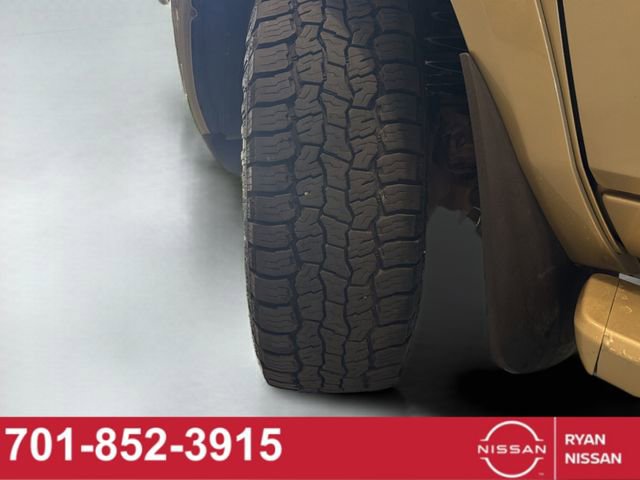 Used 2014 RAM 2500 Longhorn w/ Protection Group AWD/4WD image 24
